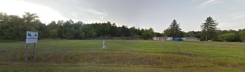 Hillcrest Motel - 2018 Street View - Empty Lot (newer photo)